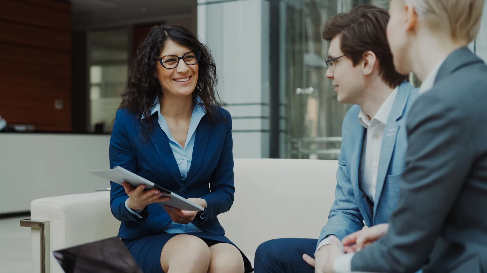 Advisor connecting clients, how the AmONE Loans marketplace works
